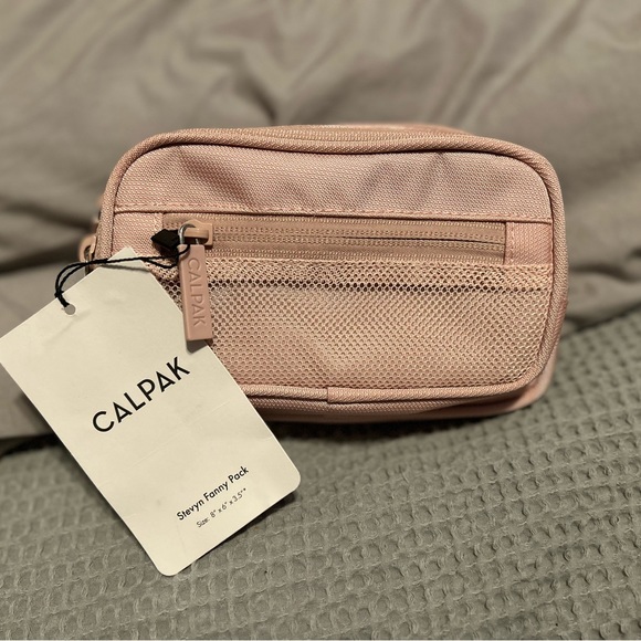 Calpak Stevyn Fanny Pack - Picture 1 of 11
